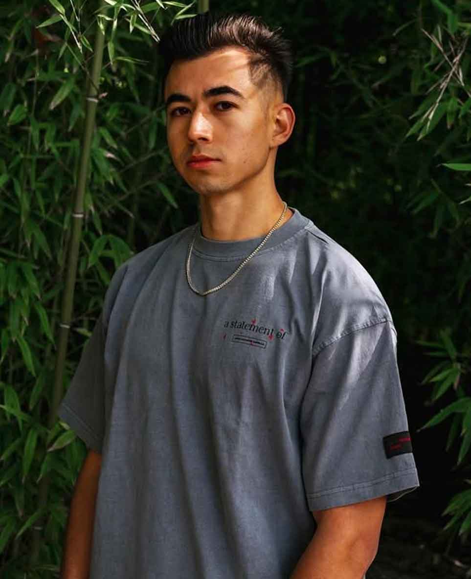 Attach.jpg