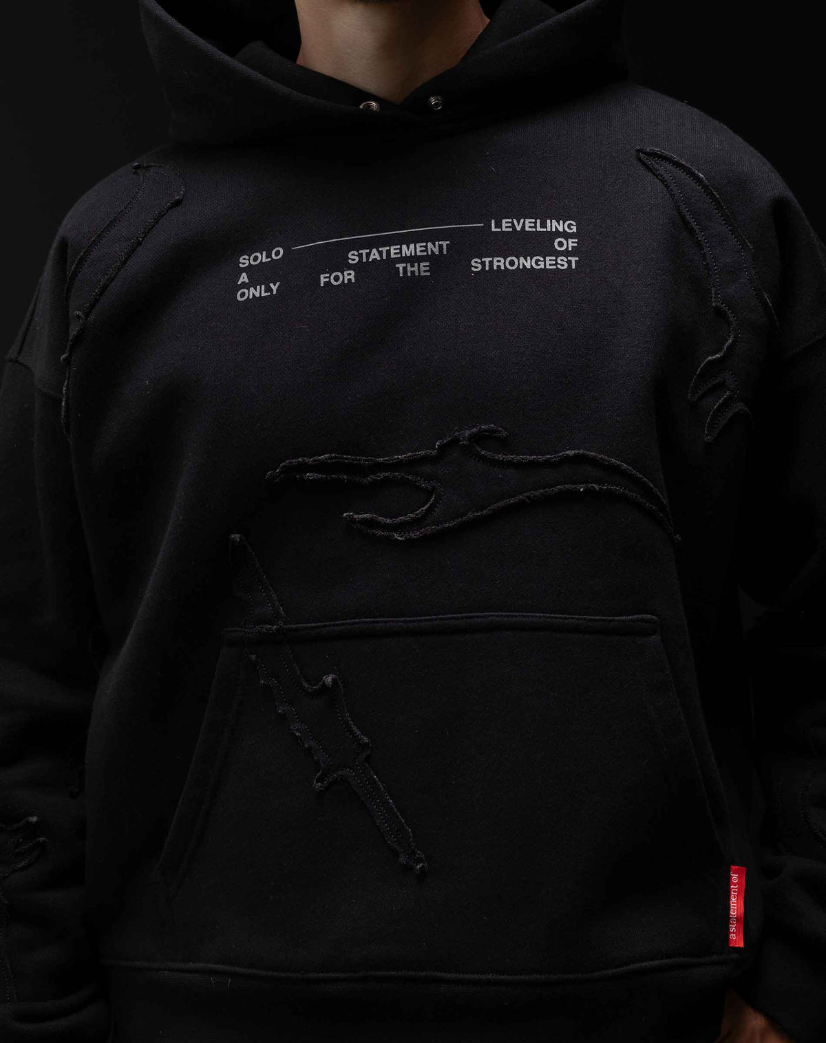 SOLO LEVELING Dagger Hoodie Black